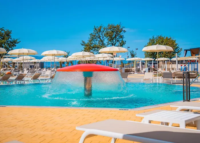 Lovely In With Outdoor Swimming Pool *